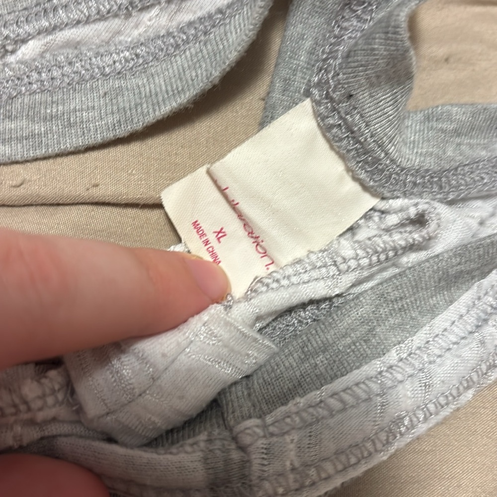 women’s gray and white stripe tank - Picture 5 of 7